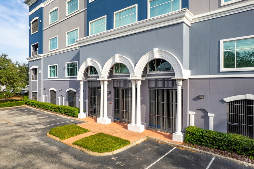 1743 Park Center Dr, Orlando, FL à vendre - Photo de l’immeuble – Image 2 sur 75