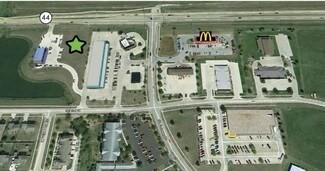 Plus de détails pour 1200 E 1st St, Grimes, IA - Terrain à louer