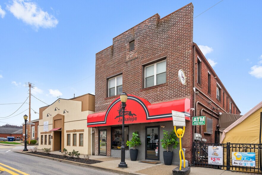 608 Washington Ave, Bridgeville, PA à vendre - Photo de l’immeuble – Image 2 sur 7