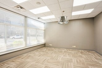 2903-2909 Ingersoll Ave, Des Moines, IA à louer Photo de l’immeuble– Image 2 sur 40