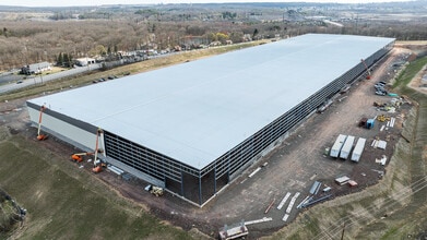 125 Crossroads Blvd S, Hazleton, PA - Vue aérienne  vue de carte - Image1