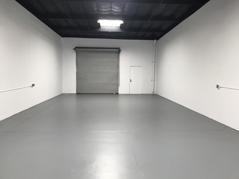 1422 S Allec St, Anaheim, CA à louer - Photo intérieure – Image 1 sur 6