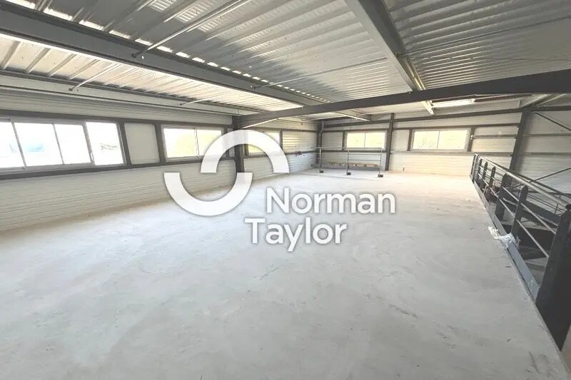 Bureau dans Montpellier à louer - Photo de l’immeuble – Image 2 sur 9