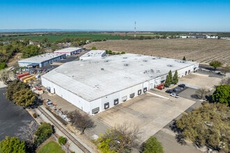 700 Santa Anita Dr, Woodland, CA - VUE AÉRIENNE vue de carte - Image1
