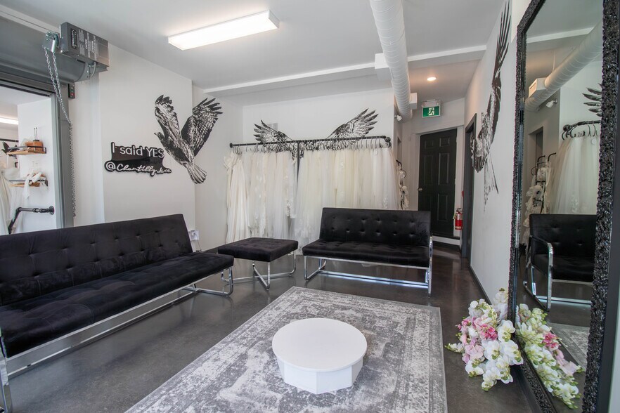 140 Caroline St S, Hamilton, ON à louer - Photo intérieure – Image 3 sur 16