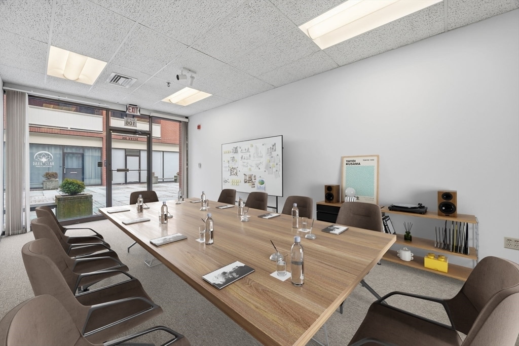 20 Central St, Salem, MA à louer Photo intérieure– Image 1 sur 17