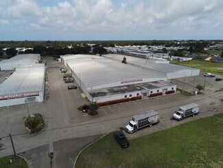 Plus de détails pour 10284 US Highway 19 N, Pinellas Park, FL - Industriel/Logistique à louer