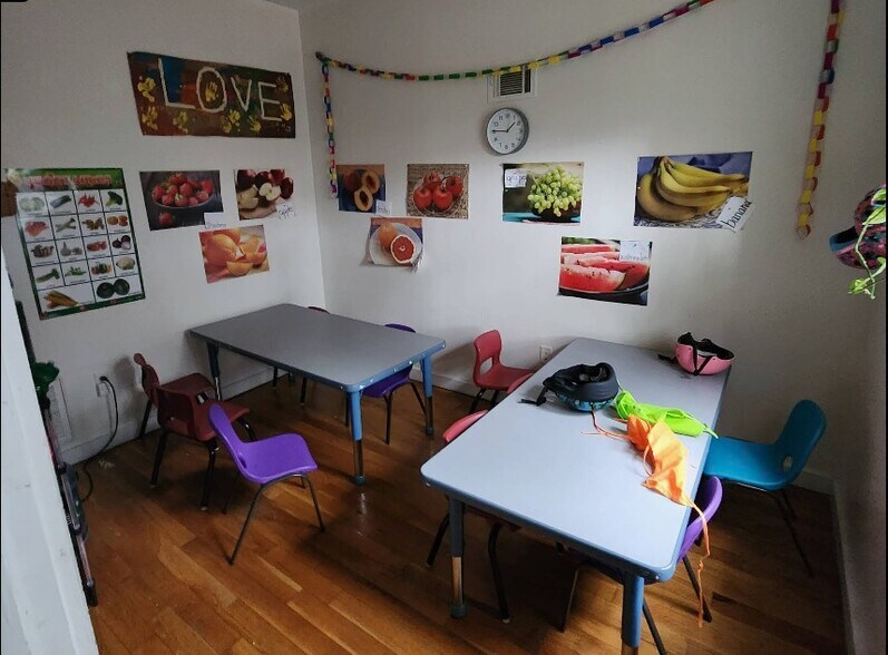 958 Lafayette Ave, Brooklyn, NY à louer - Photo de l’immeuble – Image 2 sur 16