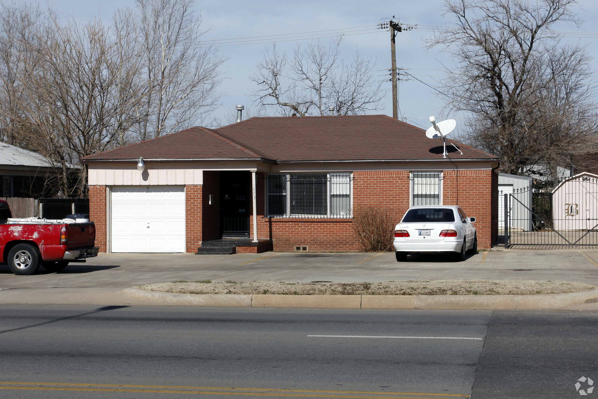 1573 SW 44th St, Oklahoma City, OK à vendre Photo principale– Image 1 sur 3