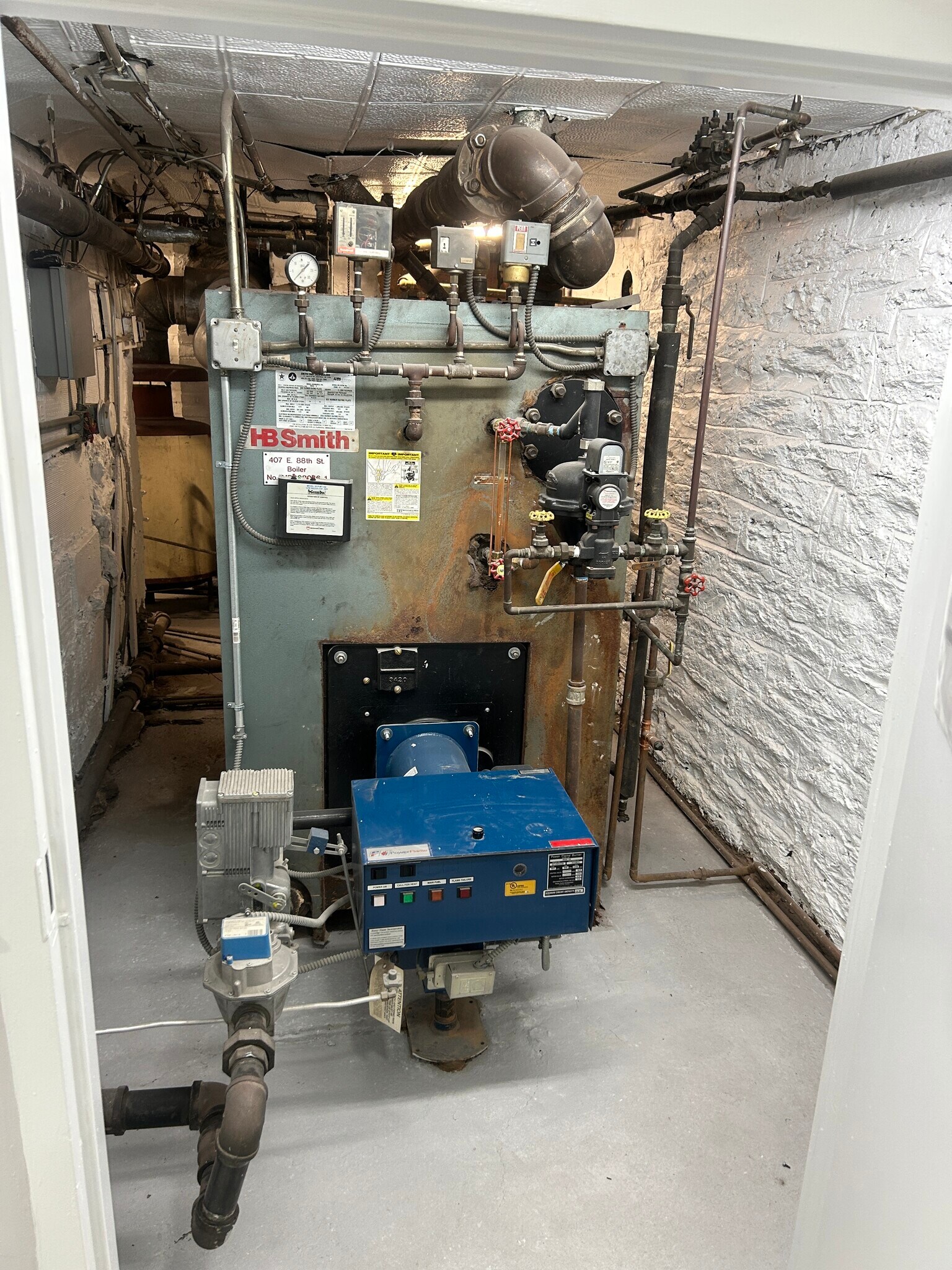 407 E 88th St, New York, NY à louer Photo intérieure– Image 1 sur 13