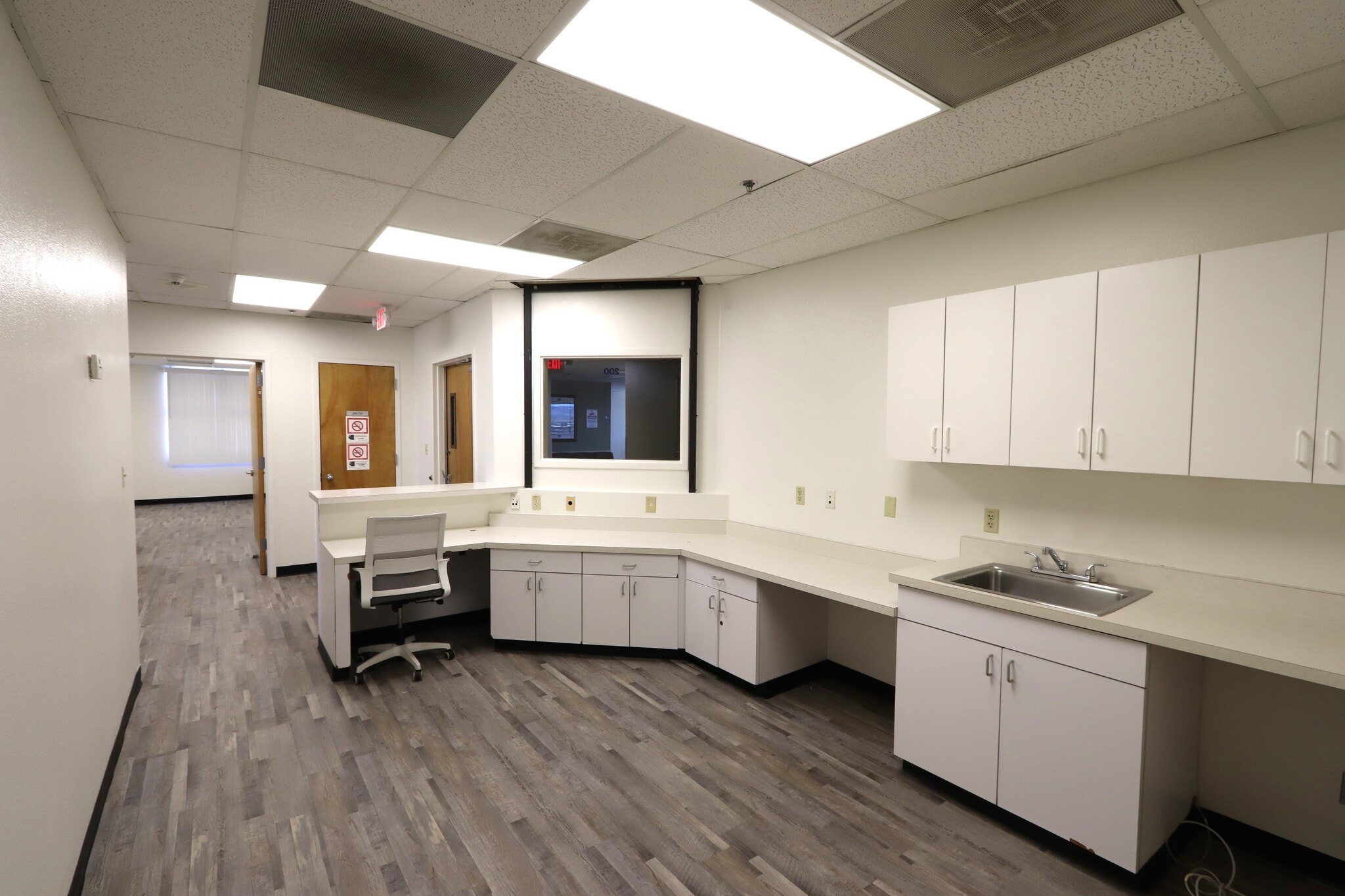 1225 Hancock Rd, Bullhead City, AZ à louer Photo intérieure– Image 1 sur 5