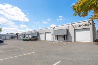 7950-7966 NW 14th St, Miami, FL à louer Photo de l’immeuble– Image 2 sur 3