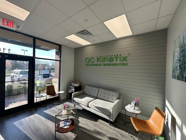 11651-11657 Parkside Dr, Knoxville, TN à louer - Photo de l’immeuble – Image 2 sur 45