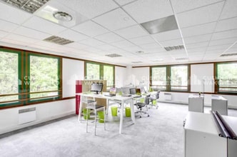 Bureau dans Orsay à louer Photo intérieure– Image 2 sur 6