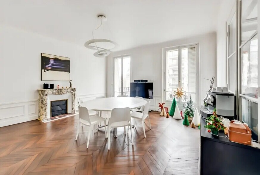 Bureau dans Paris à louer - Photo de l’immeuble – Image 3 sur 9