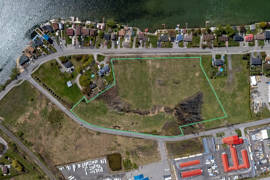 58 Bd du Bord de l'Eau, Salaberry-de-valleyfield, QC à vendre - Photo de l’immeuble – Image 2 sur 5