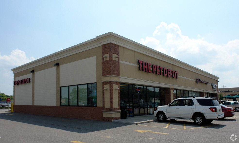 3820-3900 44th Ave, Moline, IL à louer - Photo de l’immeuble – Image 3 sur 8