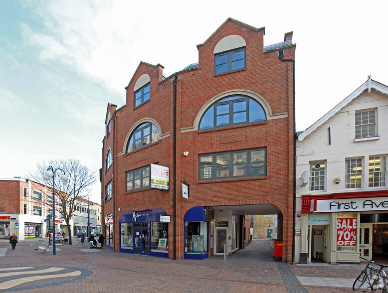14-18 Fife Rd, Kingston Upon Thames à louer - Photo de l’immeuble – Image 2 sur 4