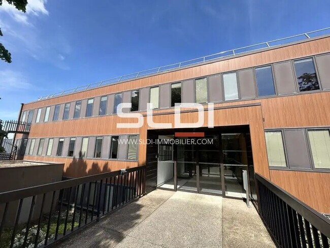 Plus de détails pour Route Du Paisy, Dardilly - Bureau à louer