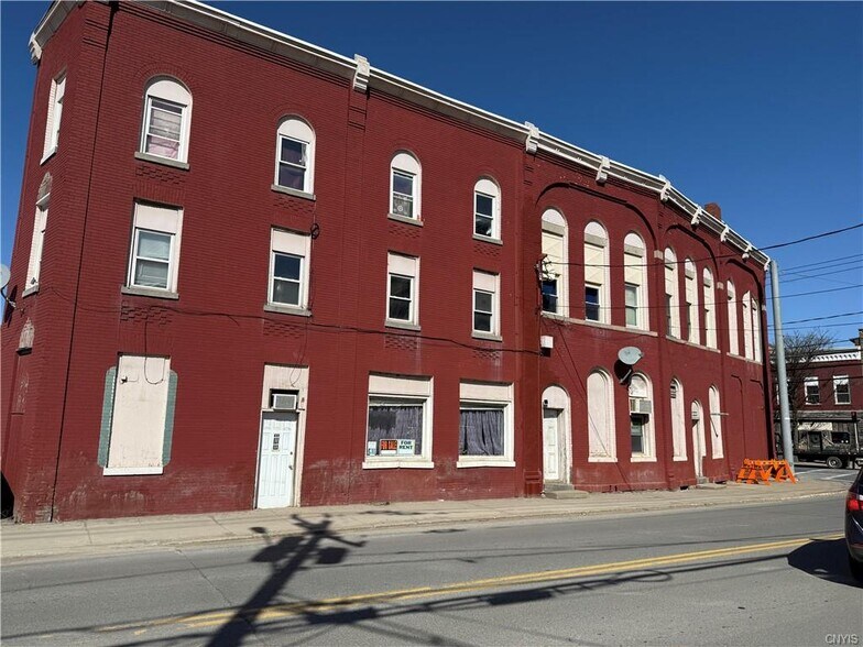 56 Main St, Camden, NY à vendre - Photo de l’immeuble – Image 3 sur 15