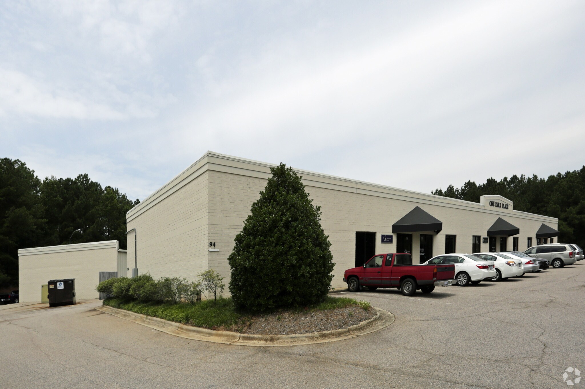 60-94 Wheaton Dr, Youngsville, NC à louer Photo principale– Image 1 sur 7