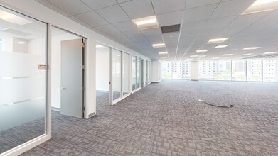 161 NW 6th St, Miami, FL à louer Photo intérieure– Image 1 sur 11