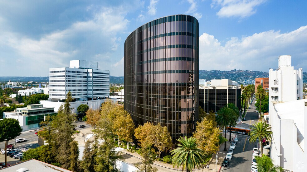 8484 Wilshire Blvd, Beverly Hills, CA à louer - Photo de l’immeuble – Image 2 sur 30
