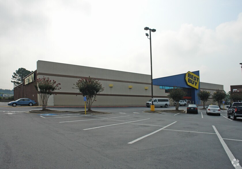 4135-4145 Lavista Rd, Tucker, GA à louer - Photo de l’immeuble – Image 2 sur 4