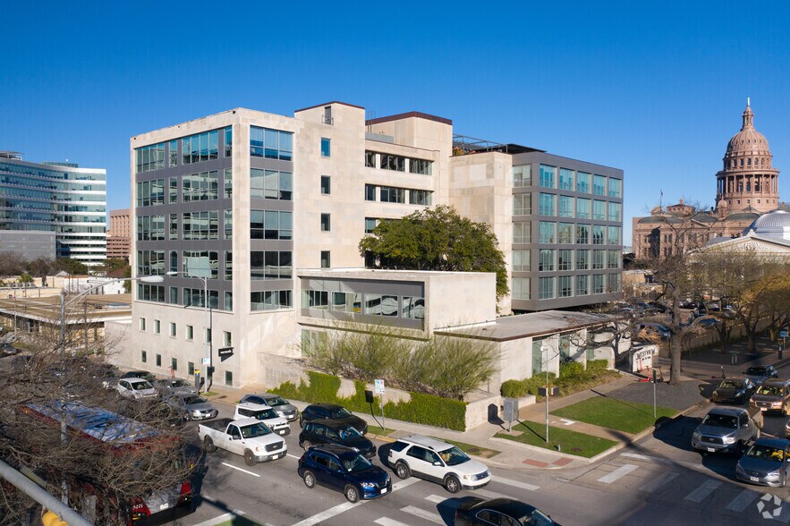 316 W 12th St, Austin, TX à louer - Photo de l’immeuble – Image 2 sur 18