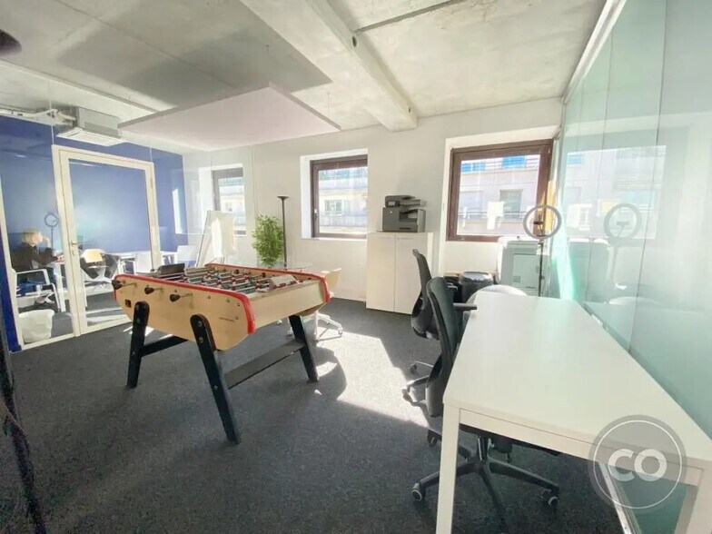 Bureau dans Boulogne-Billancourt à louer - Photo de l’immeuble – Image 3 sur 6