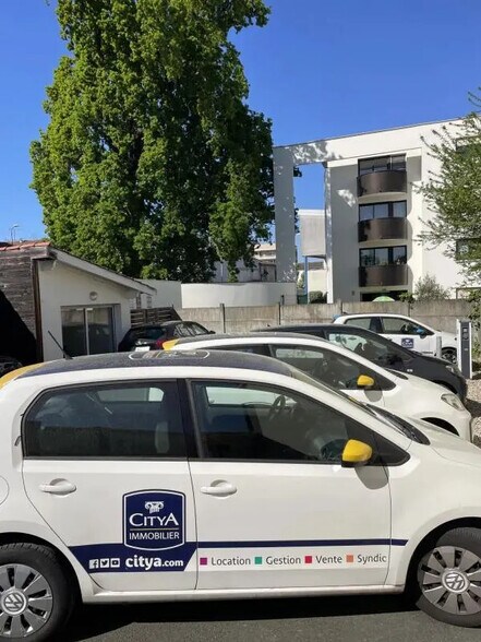 Local commercial dans Talence à vendre - Photo de l’immeuble – Image 2 sur 6