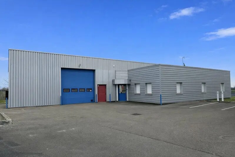 Local d'activités dans Ruffey-lès-Echirey à vendre - Photo de l’immeuble – Image 2 sur 15