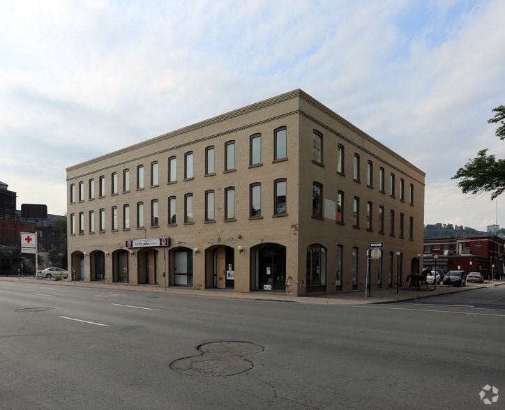 380 King St E, Hamilton, ON à louer - Photo de l’immeuble – Image 3 sur 6