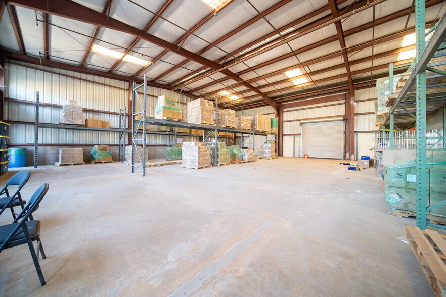 180 E San Antonio Dr, King City, CA à vendre - Photo intérieure – Image 2 sur 12
