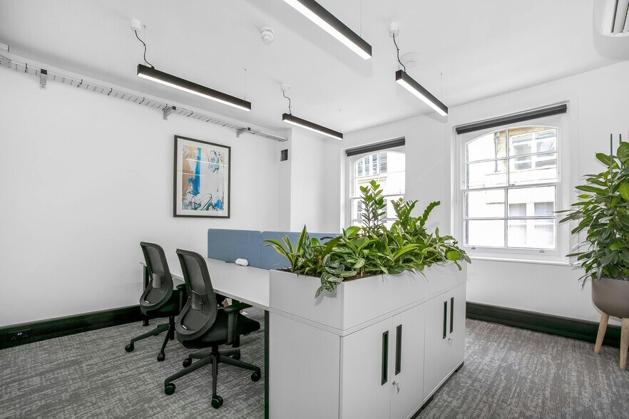 15-17 Heddon St, Londres à louer - Photo de l’immeuble – Image 3 sur 14