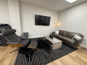 2315 S Bascom Ave, Campbell, CA à louer Photo de l’immeuble– Image 2 sur 10