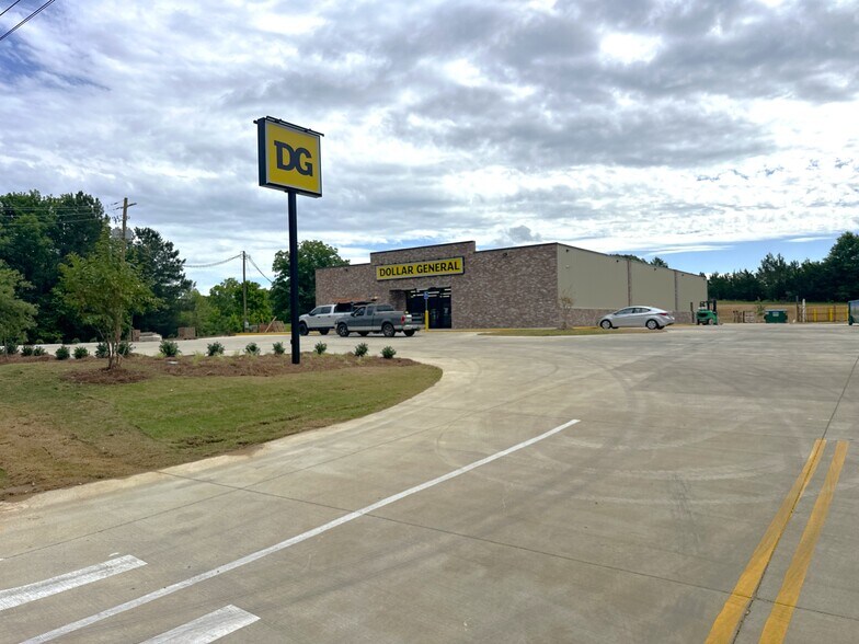 8900 Oktoc Rd, Starkville, MS à vendre - Photo de l’immeuble – Image 2 sur 4