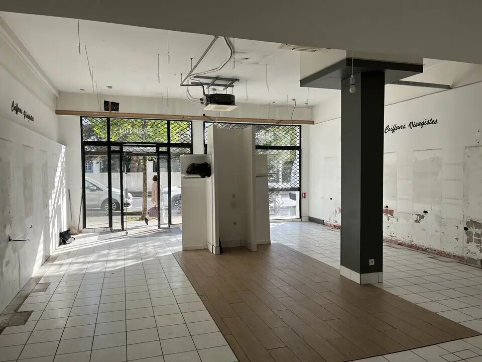 Local commercial dans Bayonne à louer Photo intérieure– Image 1 sur 4