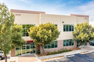 Plus de détails pour 15147 Woodlawn Ave, Tustin, CA - Bureau à louer