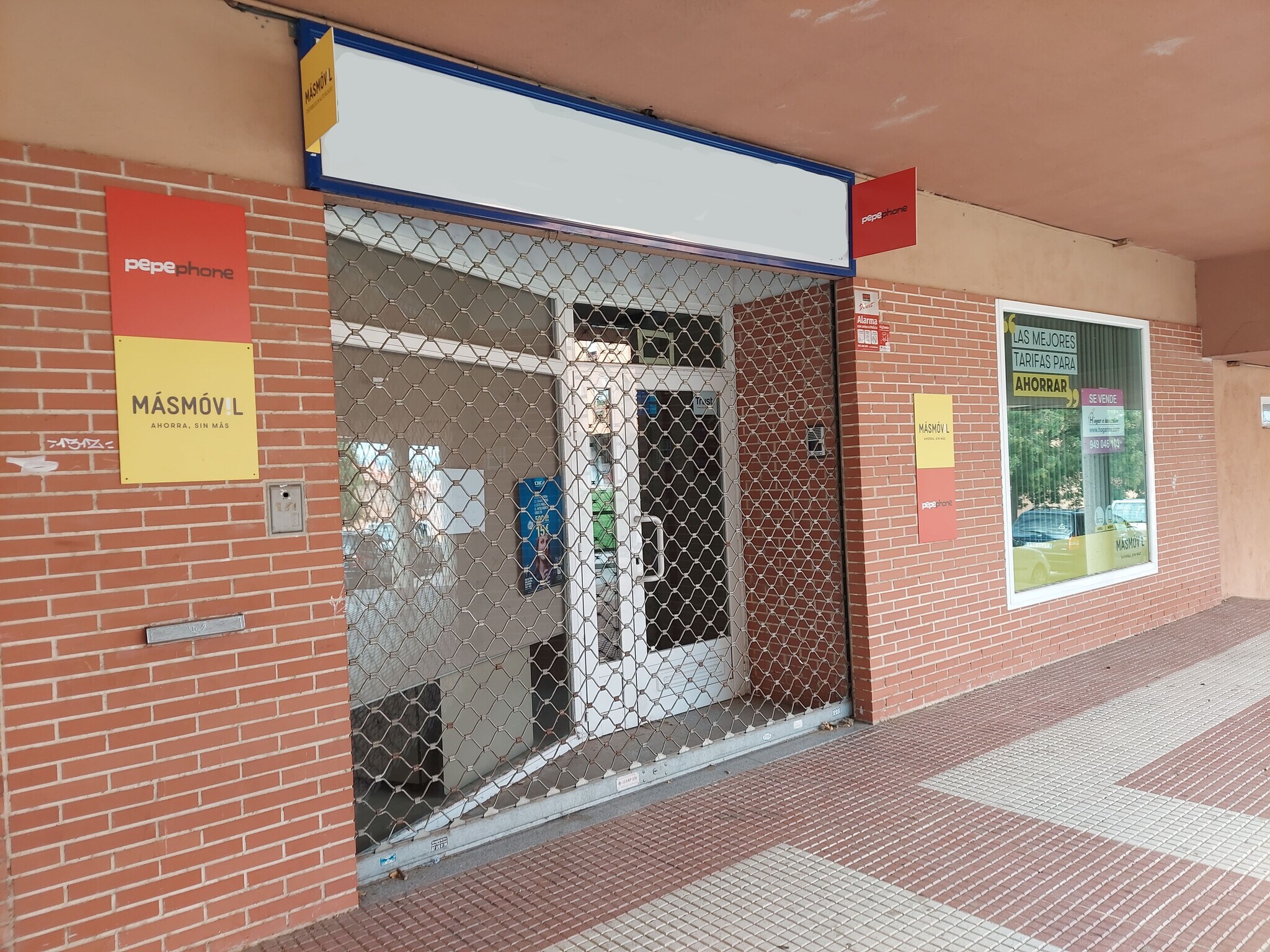 Immeuble residentiel dans Guadalajara, Guadalajara à vendre Photo principale– Image 1 sur 17
