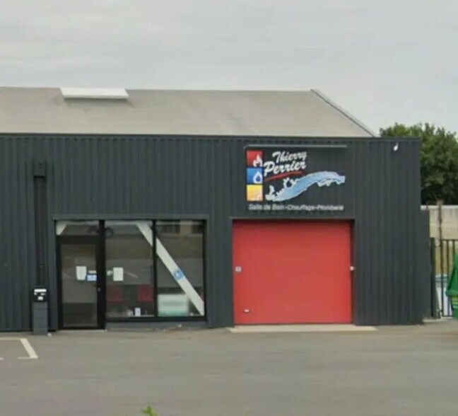 Local d’activités dans Morlaix à louer - Photo de l’immeuble – Image 1 sur 1