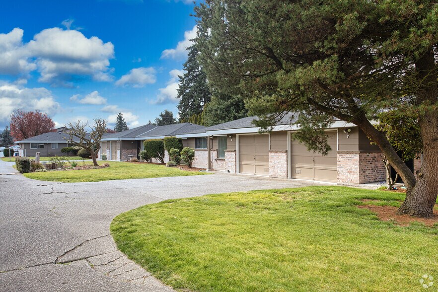 501 21st St SE, Auburn, WA à vendre - Photo principale – Image 1 sur 3