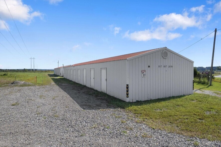 1215 Silcott Rd, Seaman, OH à vendre - Photo de l’immeuble – Image 2 sur 7