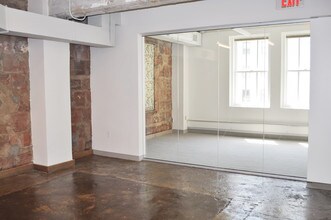 729 15th St NW, Washington, DC à louer Photo intérieure– Image 1 sur 4