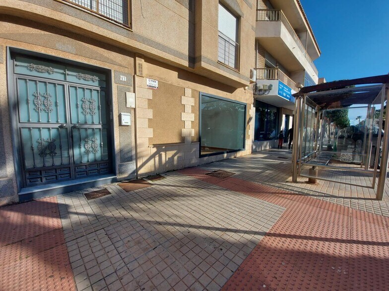 Local commercial dans El Ejido, Almería à louer - Photo de l’immeuble – Image 3 sur 13