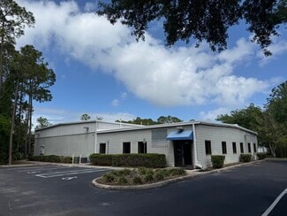 Plus de détails pour 701 Fentress Blvd, Daytona Beach, FL - Industriel/Logistique à louer