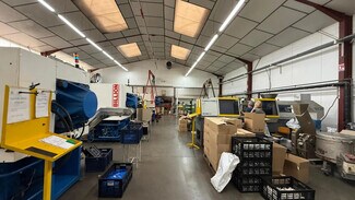 Plus de détails pour Industriel/Logistique à louer