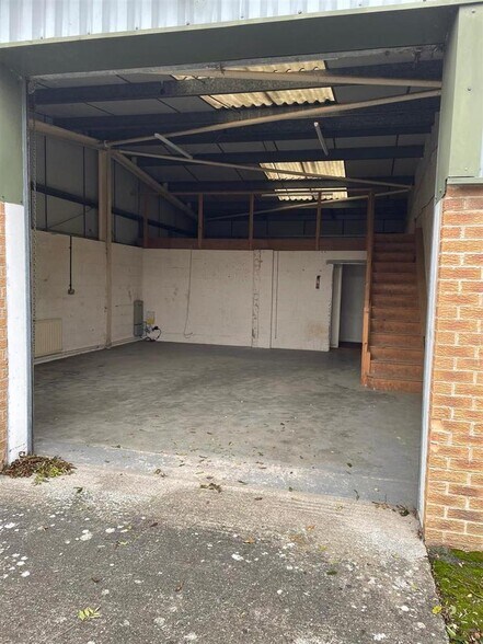 36-36A Pate Rd, Melton Mowbray à louer - Photo de l’immeuble – Image 3 sur 8