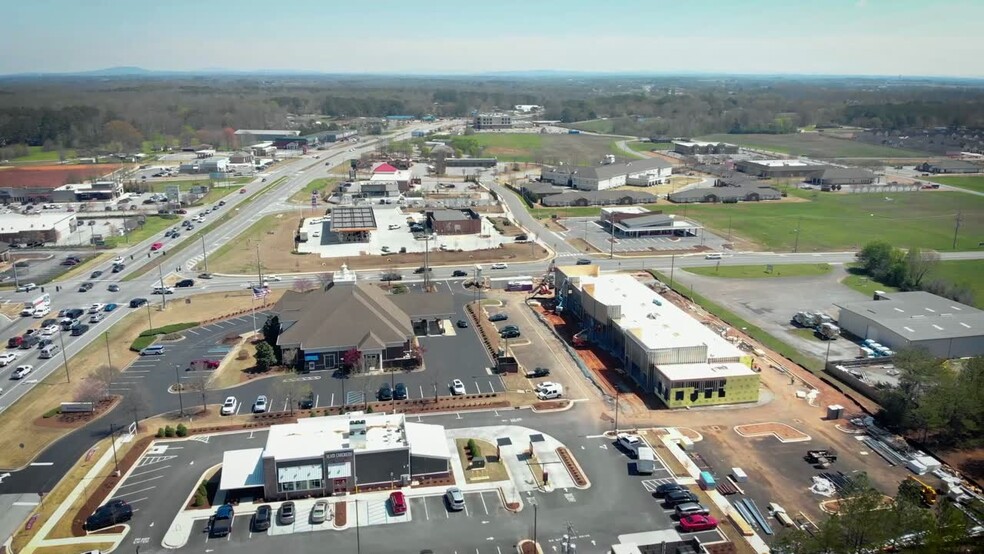 1612 Lindsay Ln S, Athens, AL à louer - Vidéo sur l’annonce professionnelle – Image 2 sur 10