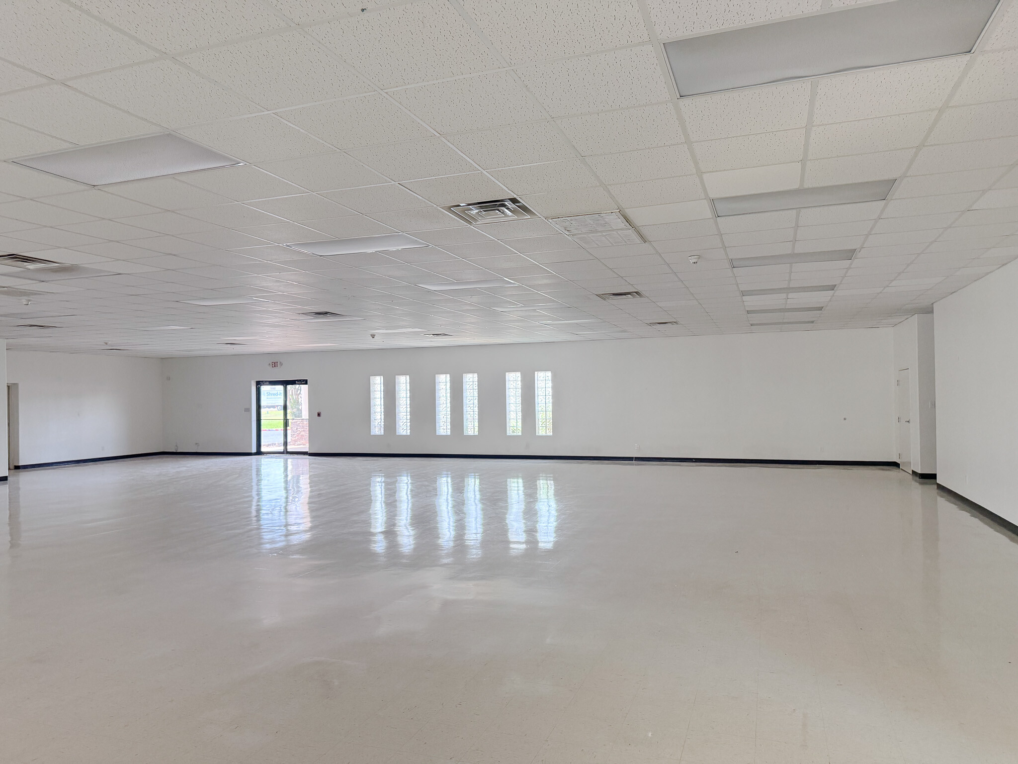 909 Business Park Dr, Mission, TX à louer Photo intérieure– Image 1 sur 5